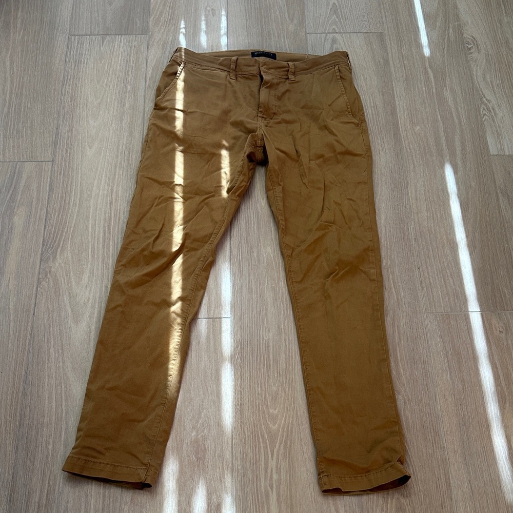American Eagle Outfitters Brown Chinos